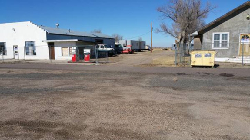 In the USA, a ghost town is for sale for only 350 thousand dollars