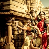 Infidelity, third floor and singing briefs: sexual entertainment of ancient Indians