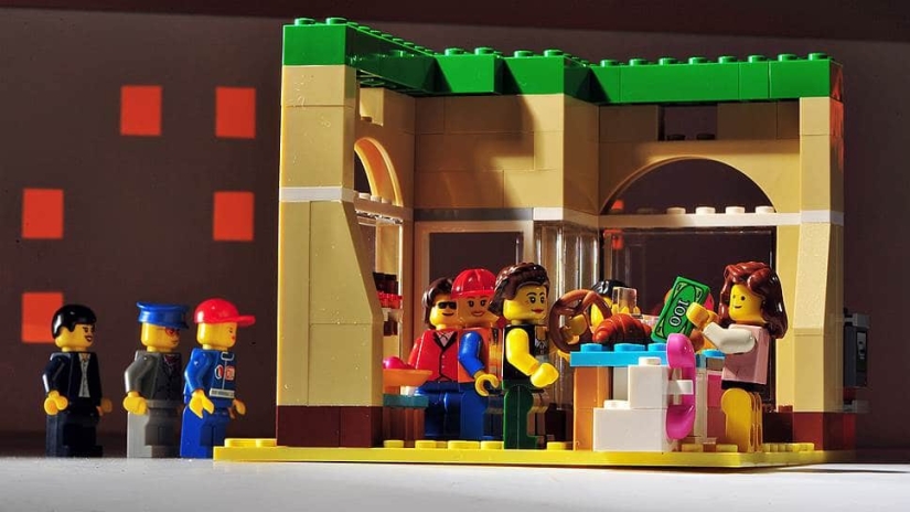 Invertir dinero en sets de Lego es más rentable que en bonos y oro
