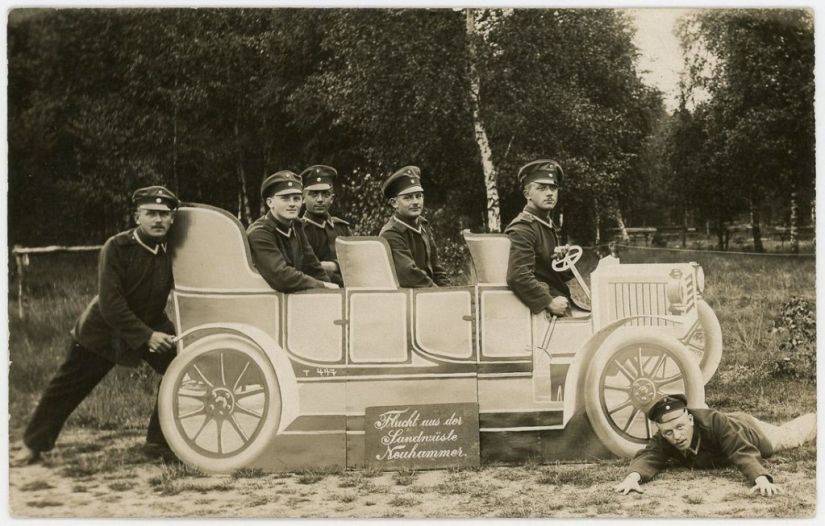 It was a dashing First World War, the soldiers photoshopped as best they could