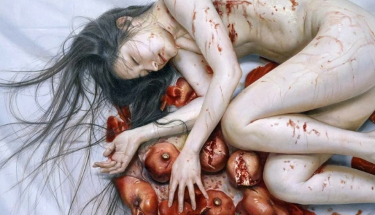 Japanese artist Atsushi Suwa and his ultra-realistic girls
