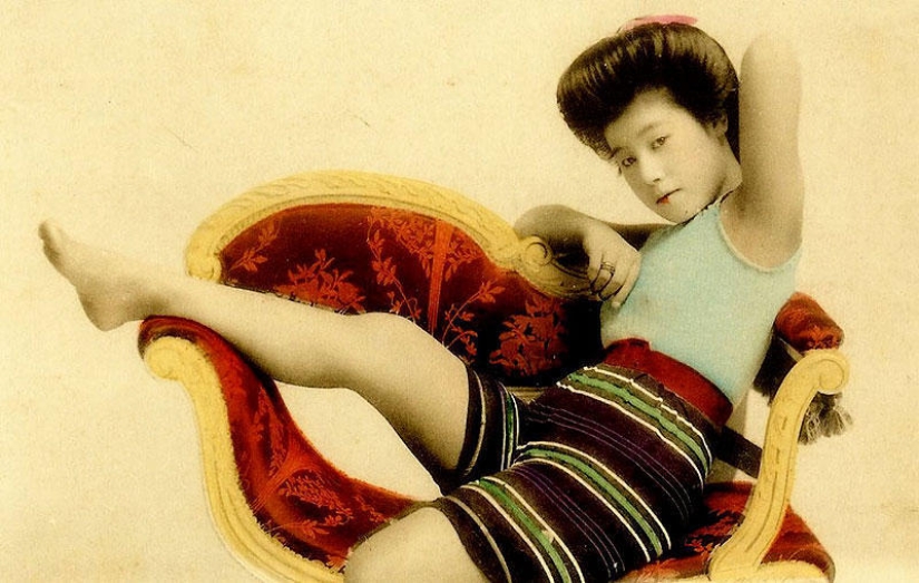 Japanese pin-up postcards with geisha in swimsuits