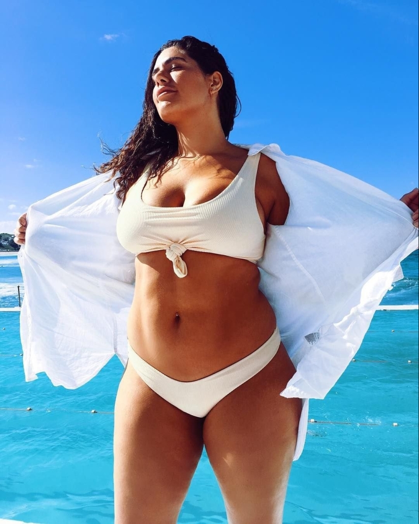 Jessica Vander Leahy: Australian plus-size model with a great figure