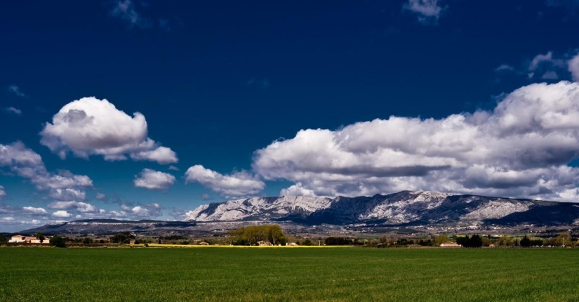 Journey through the most fragrant region of France