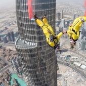 Jump from the tallest building in the world