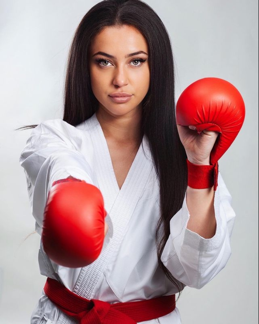 La atleta más bella de Macedonia, la karateka Monika Stefanovska