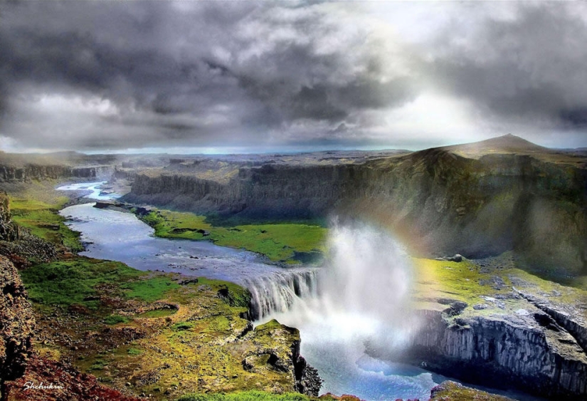 La belleza de las cascadas de Islandia en fotografías