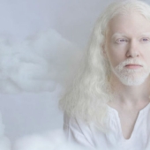La belleza hipnótica de los albinos en el proyecto fotográfico de Yulia Taits