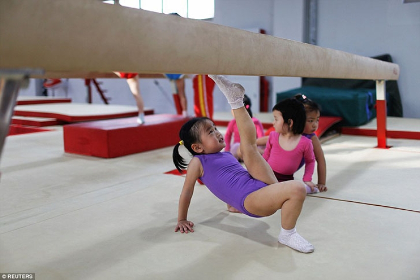 La cruel vida cotidiana de las incubadoras de futuros campeones olímpicos en China