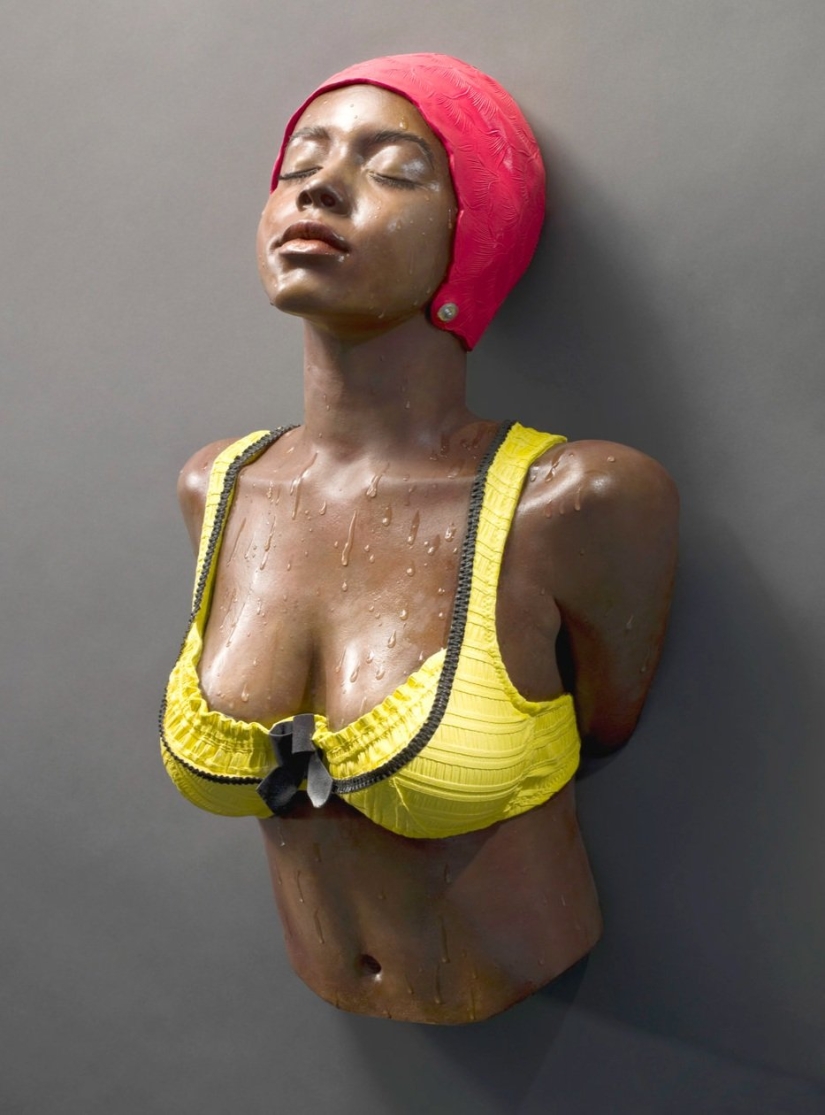 La escultora Carol Feuerman y su hiperrealismo "húmedo"
