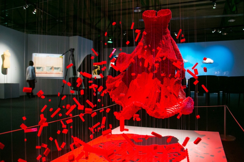 La exposición de fama mundial "El arte de LEGO" se inauguró en Moscú