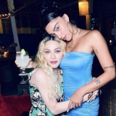 La hija de Madonna se probó el vestido de punto más diminuto que hemos visto