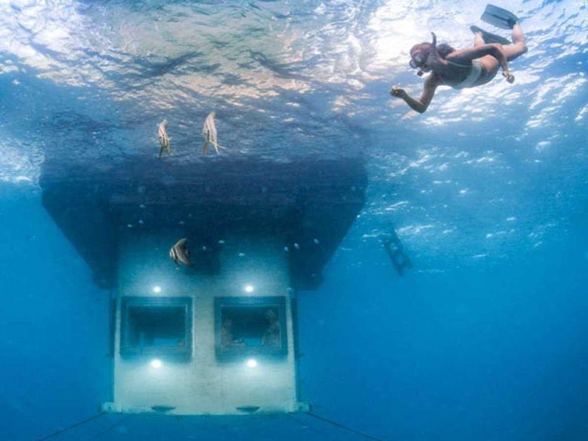 La primera habitación de hotel submarina de África