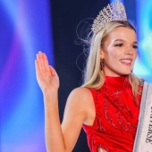 La selección del jurado en el certamen de Miss Zimbabwe provoca un escándalo