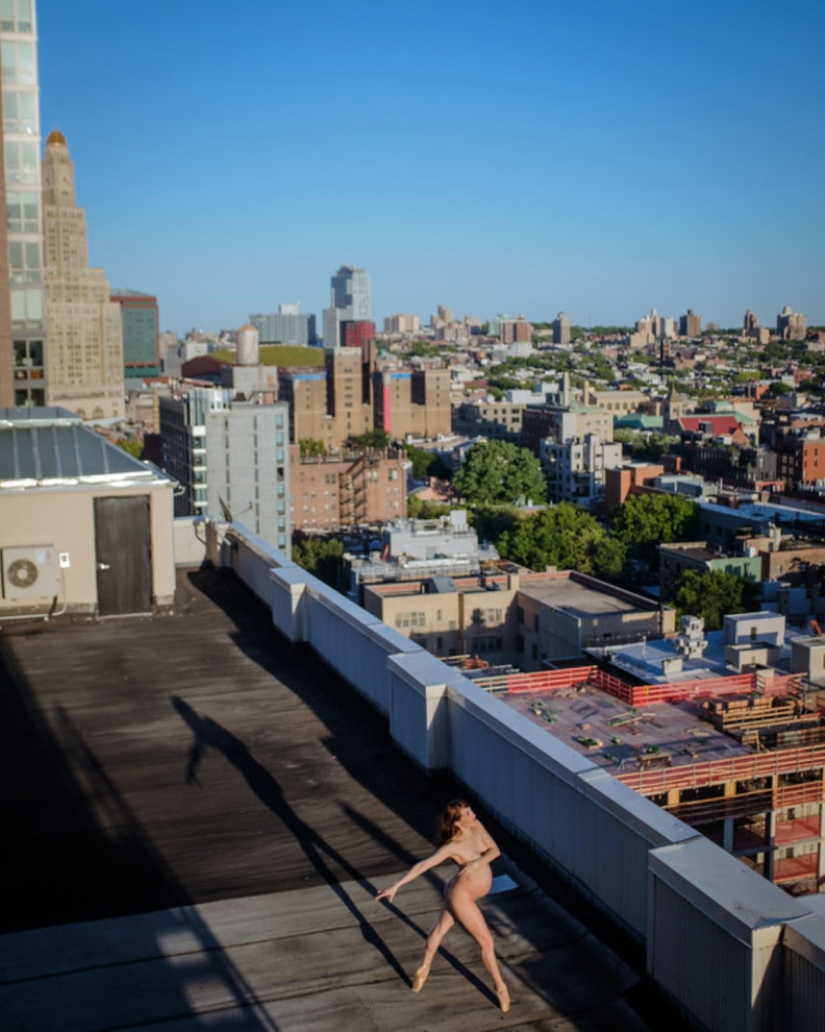 La verdad desnuda: 11 artistas decirle por qué accedí a bailar desnuda sobre los tejados de nueva York