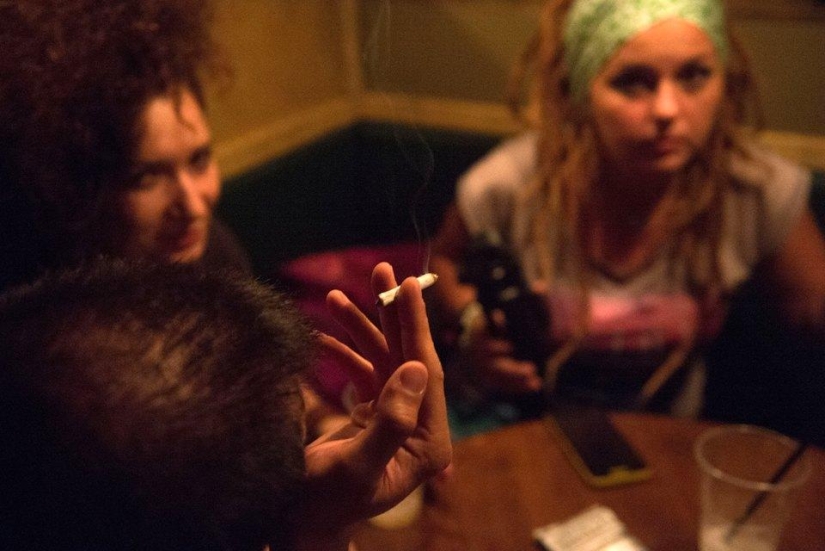 Last day of smoking in clubs, restaurants and bars
