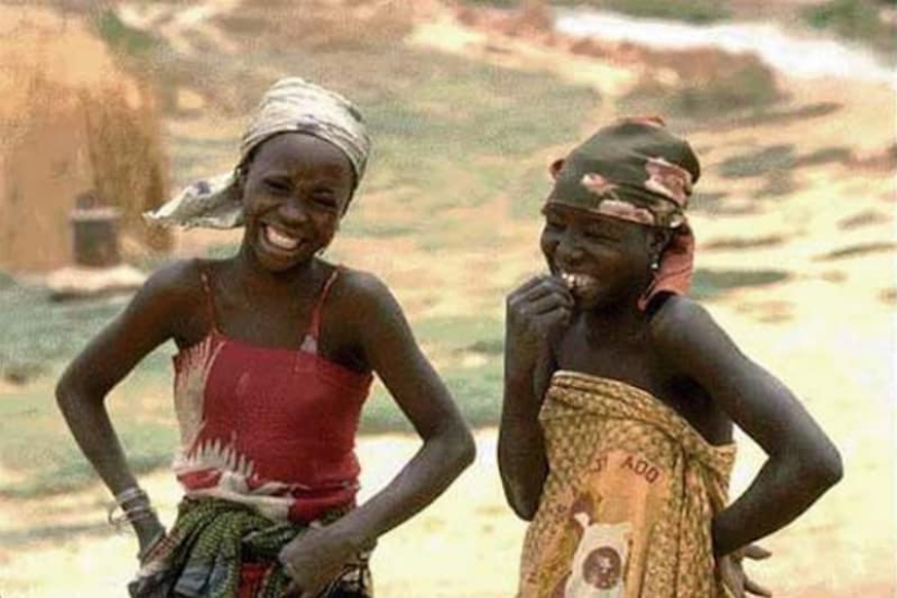 Laughter epidemic in Tanganyika in 1962. And it wasn&#39;t funny at all