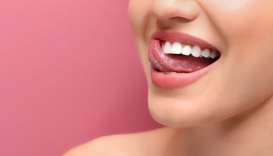 Leer tus dientes! 5 signos de enfermedades que se pueden encontrar en la boca