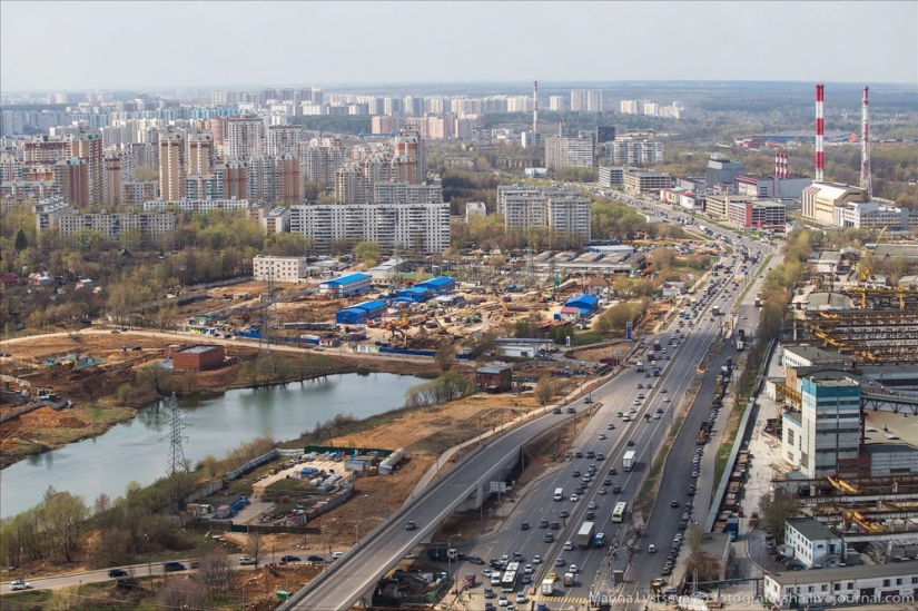 Life around the Moscow Ring Road...