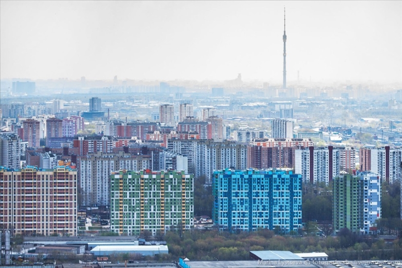 Life around the Moscow Ring Road...