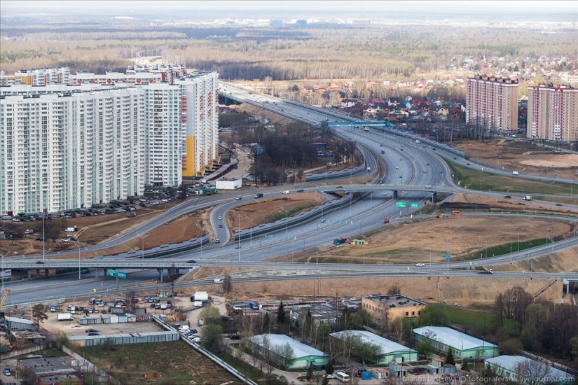 Life around the Moscow Ring Road...