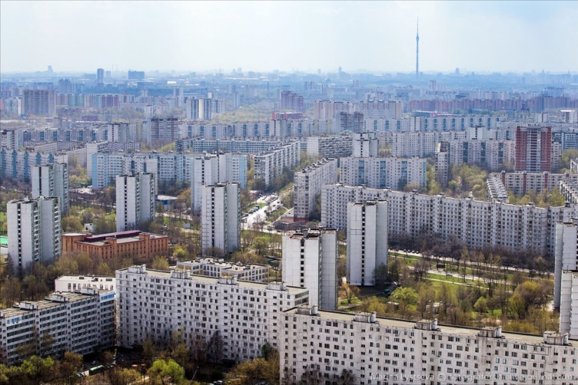 Life around the Moscow Ring Road...