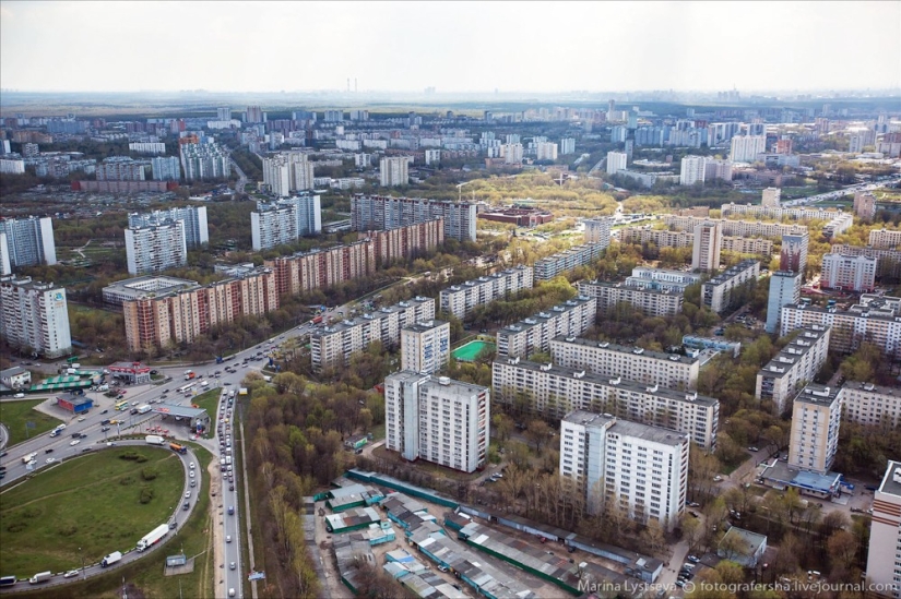 Life around the Moscow Ring Road...