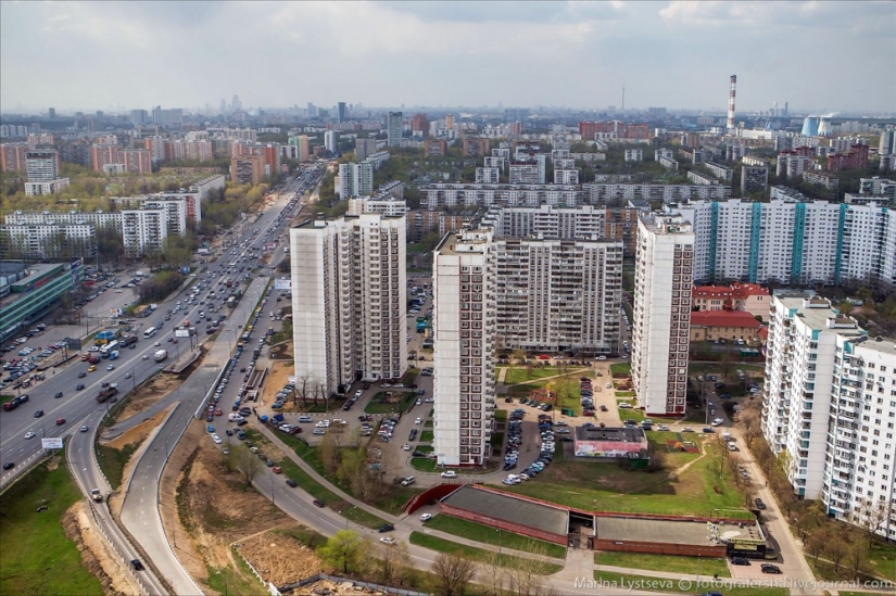 Life around the Moscow Ring Road...