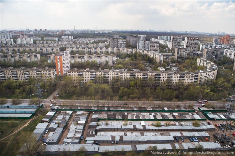 Life around the Moscow Ring Road...