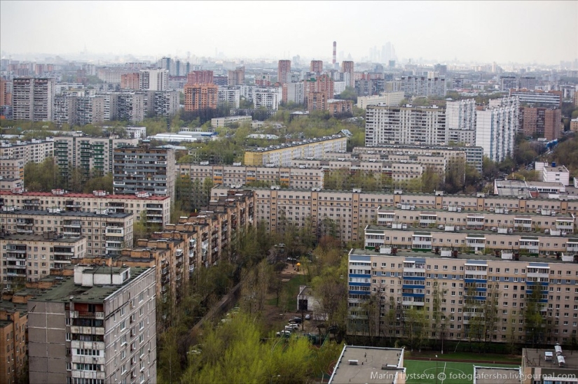 Life around the Moscow Ring Road...