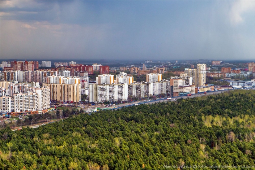 Life around the Moscow Ring Road...