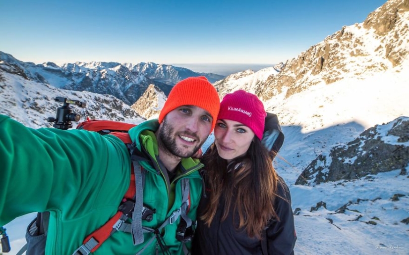 Lleva al chico a las montañas: la pareja eslovaca está cansada del romance aburrido, y ahora organizan citas en lo alto de las montañas.