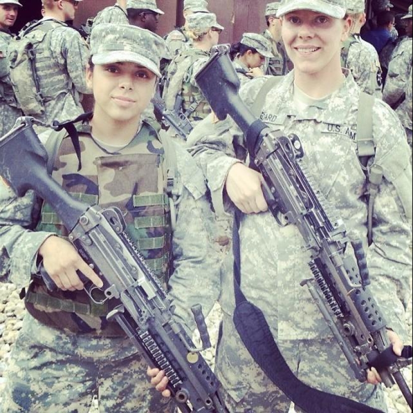 Lo que las chicas militares estadounidenses publican en su Instagram