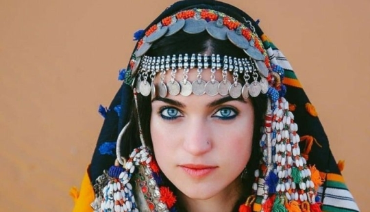 Los amazajos son africanos indígenas de piel clara relacionados con los armenios