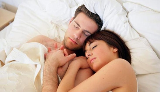 Los científicos han contado cómo es mejor que los cónyuges duerman juntos o por separado