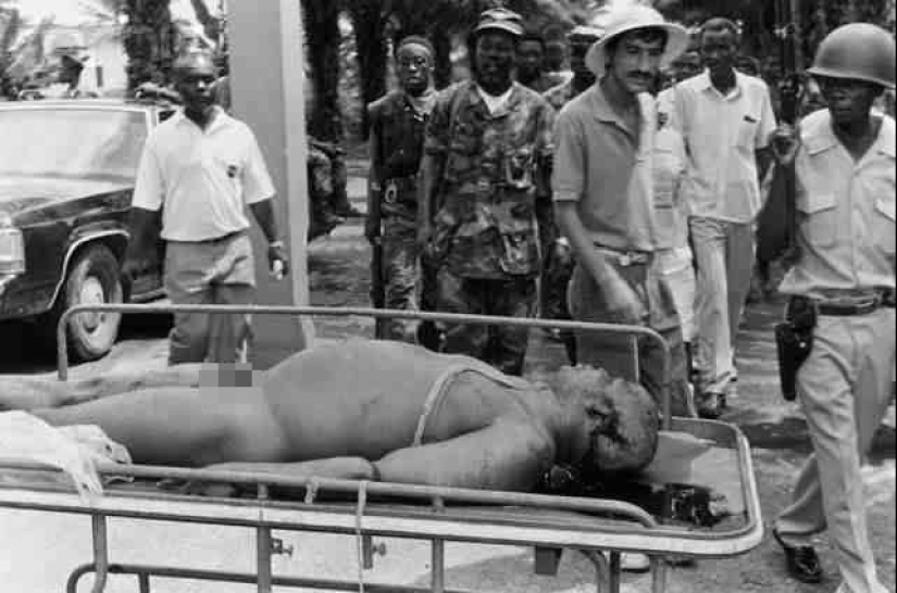 Los maníacos liberianos Samuel Doe y Charles Taylor, o la Historia de una Democracia fallida