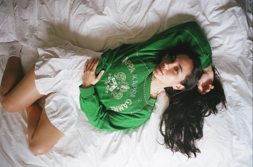 Los retratos íntimos de Morgan Maher de Girls in Bed