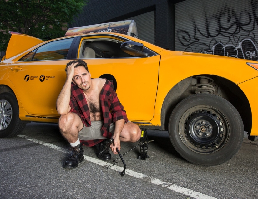 Los taxistas de Nueva York posan para el calendario anti-glamour