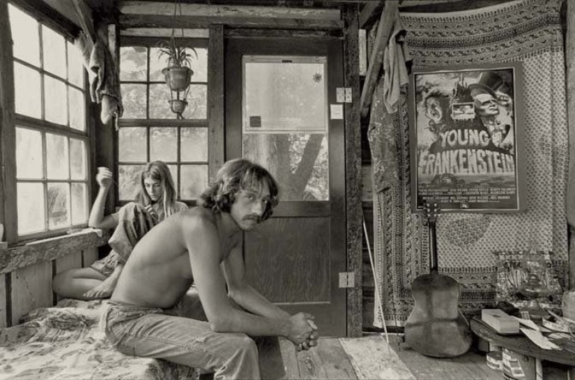 Lost Paradise: Hippie Camp in Hawaii
