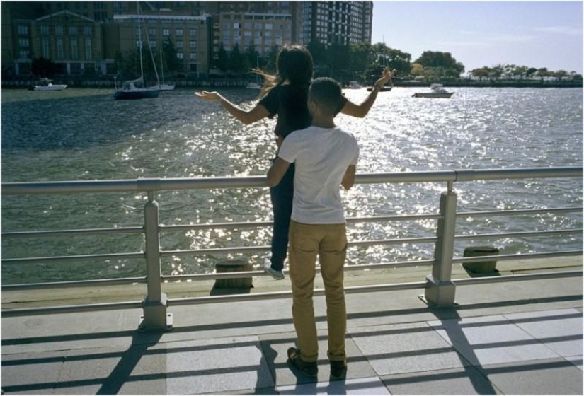 Lovers on the streets of New York