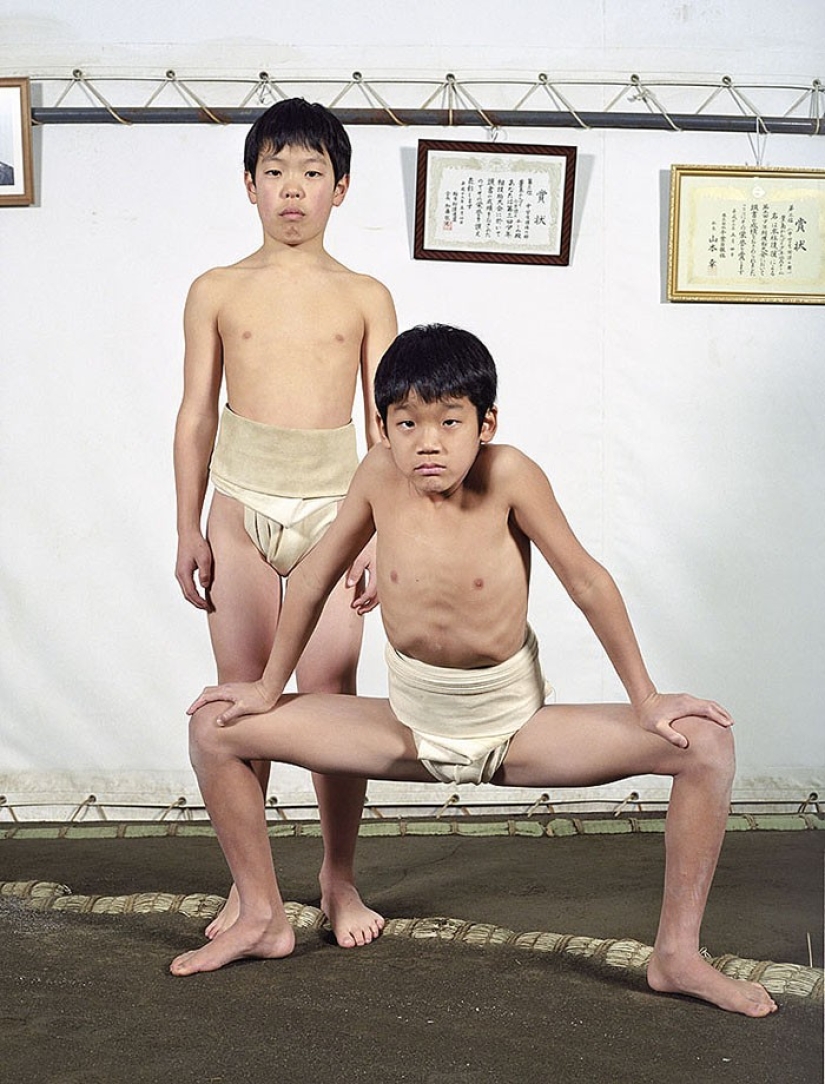 Luchadores de sumo en su juventud