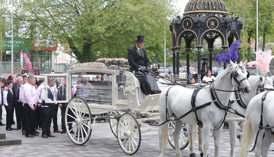 Lujoso funeral de la Reina Gitana Inglesa