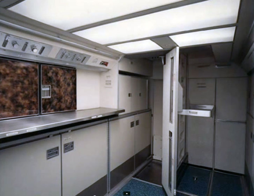 Luxury flight in the seventies on a Boeing 747