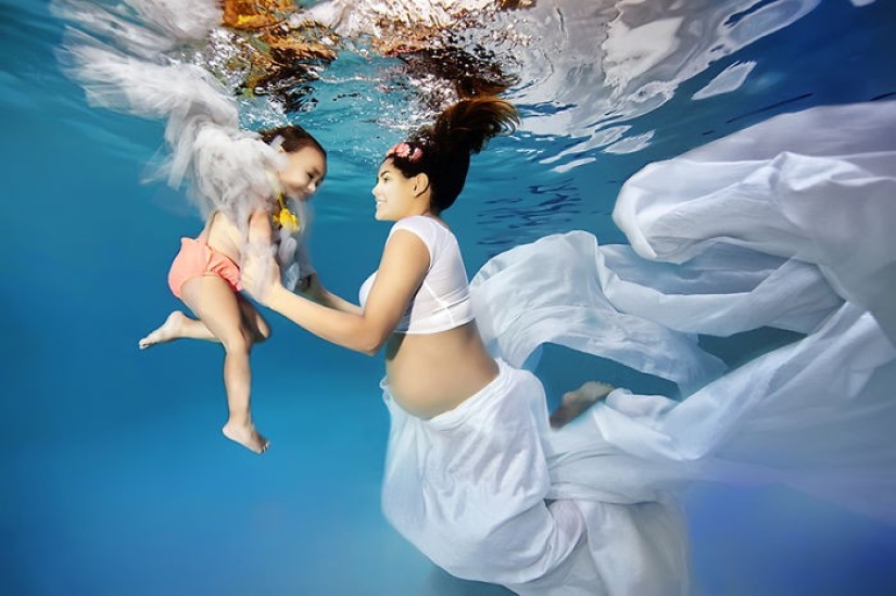 Madres submarinas: fotos encantadoras del maestro estadounidense.