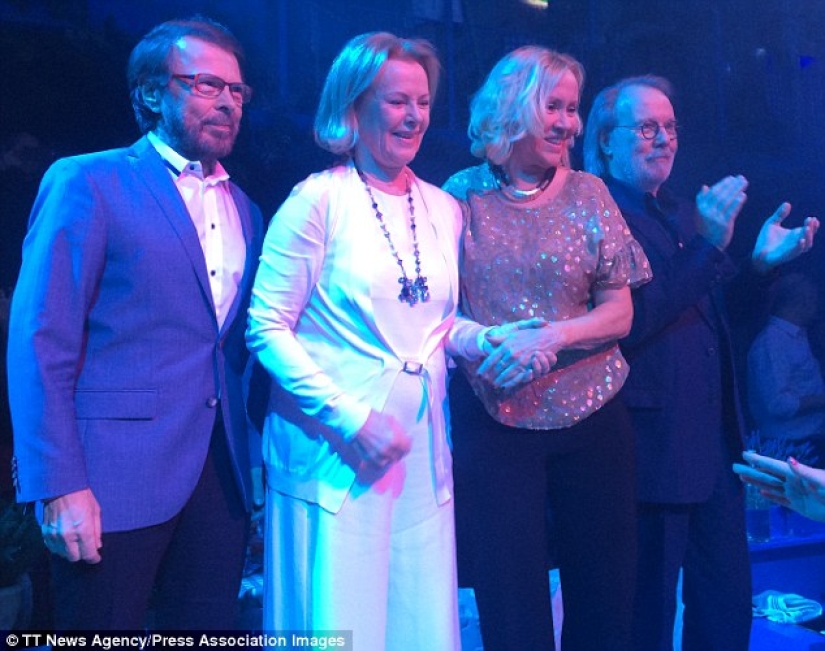 Mamma Mia: ¡Los miembros de ABBA se reunieron por primera vez en 30 años!