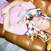 "Mania": strange collections and their owners in the Norwegian photographer's photo project