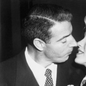 Marilyn Monroe and Joe DiMaggio - the story of one short marriage and lifelong love