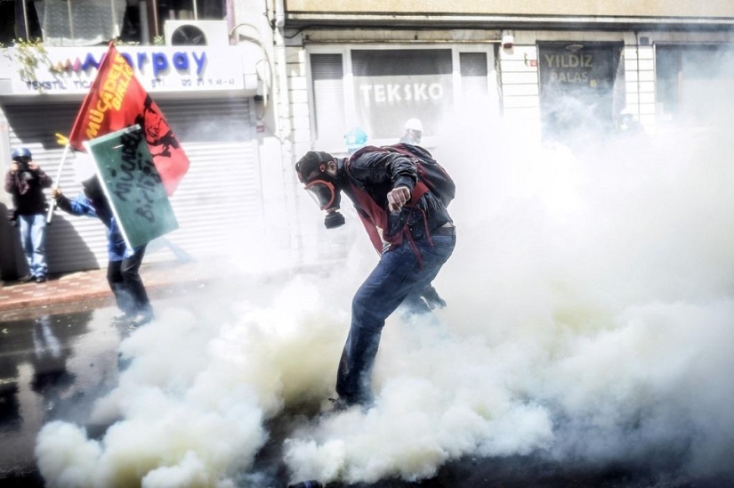 May Day clashes in Istanbul