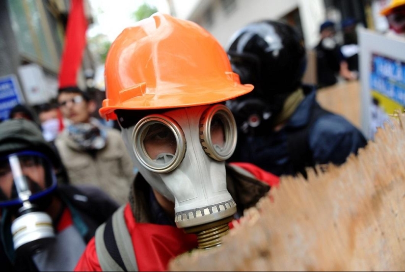 May Day clashes in Istanbul