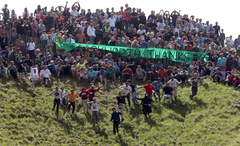 May&#39;s most ridiculous and cutthroat competition: Cooperschild Cheese Race 2013